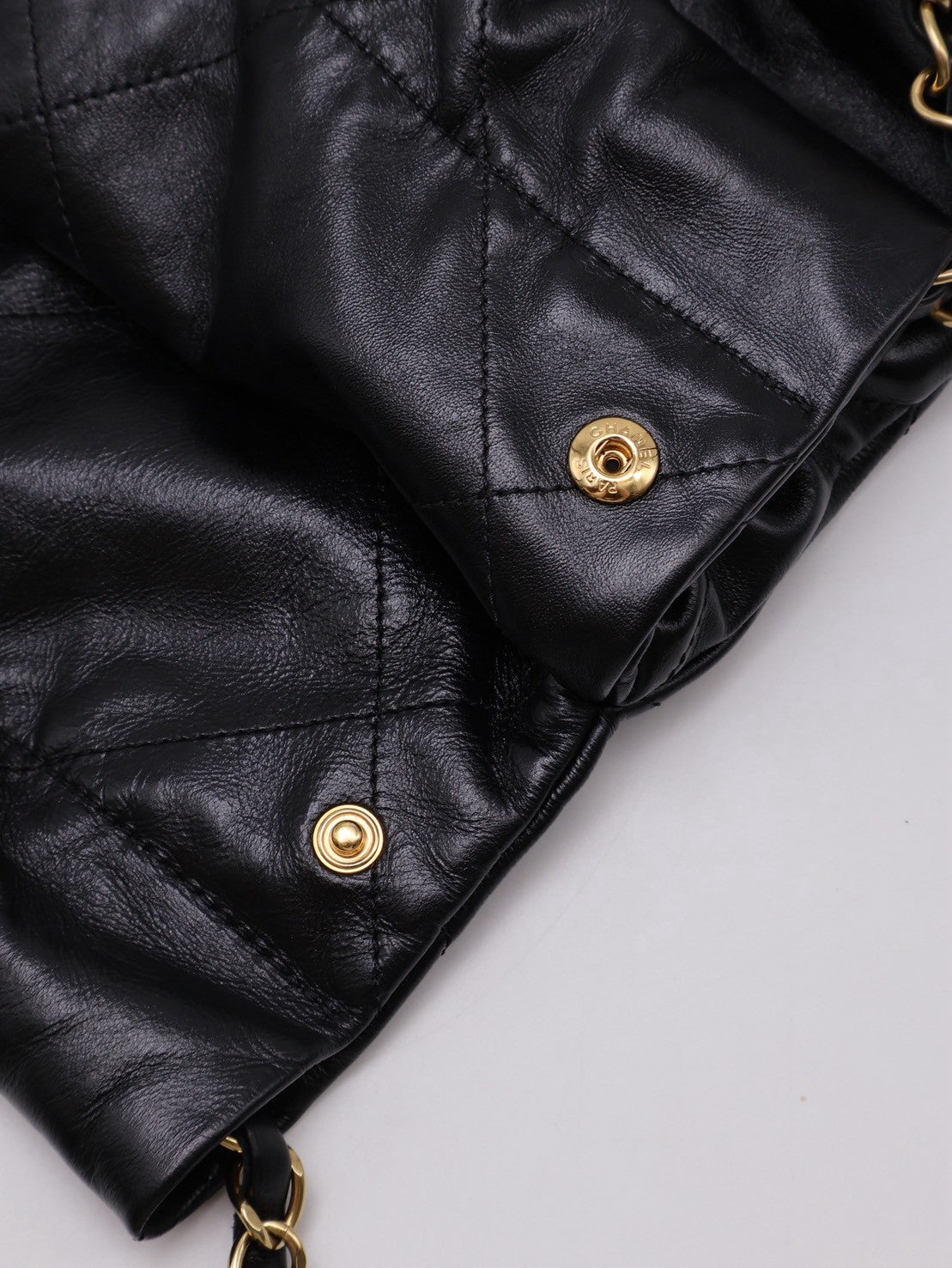 CHANEL 22 Bag - 小號黑金