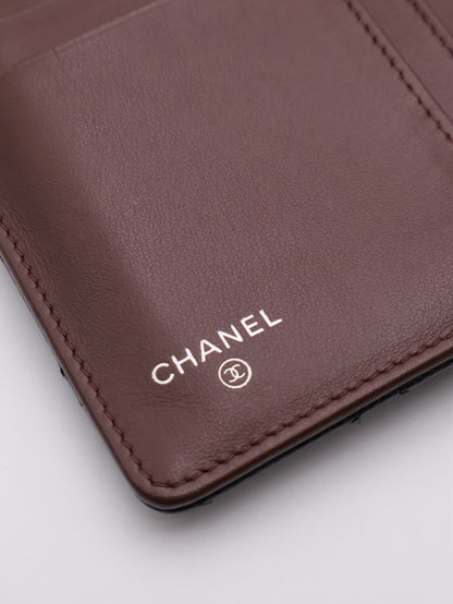CHANEL 粒面牛皮雙折長夾 - 黑銀28開