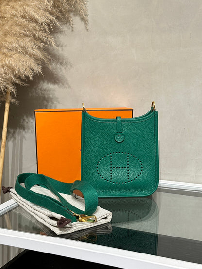 HERMES Mini Evelyne - Vert Vertigo U4 絲絨綠金 W
