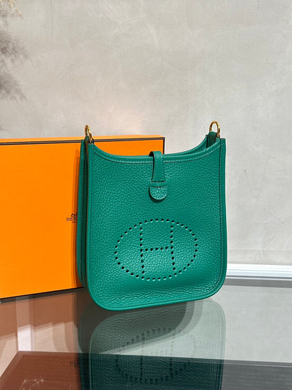 HERMES Mini Evelyne - Vert Vertigo U4 絲絨綠金 W