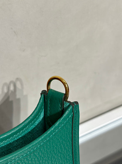 HERMES Mini Evelyne - Vert Vertigo U4 絲絨綠金 W