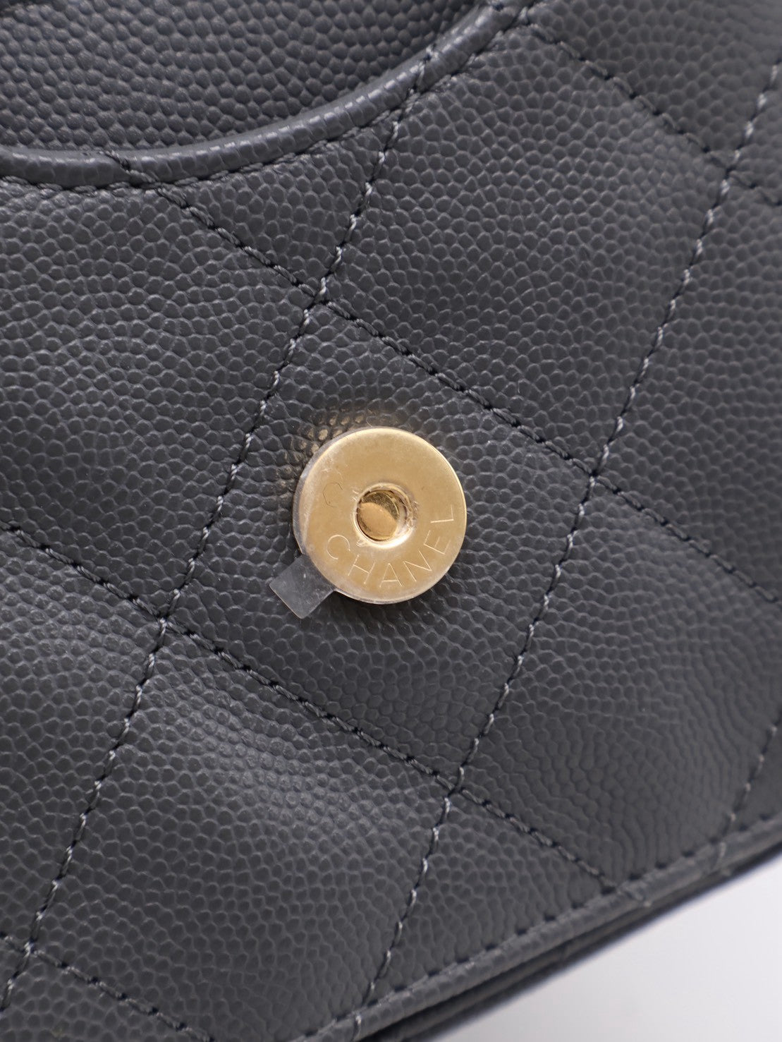CHANEL 25B束口雙肩後背包 - 深灰金