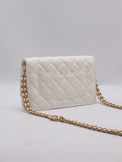 CHANEL 23P皮穿鍊雙C造型WOC - 白金