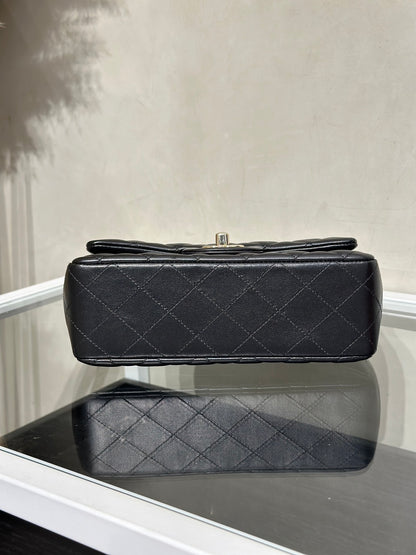 CHANEL 經典口蓋包Mini CF20 - 黑金