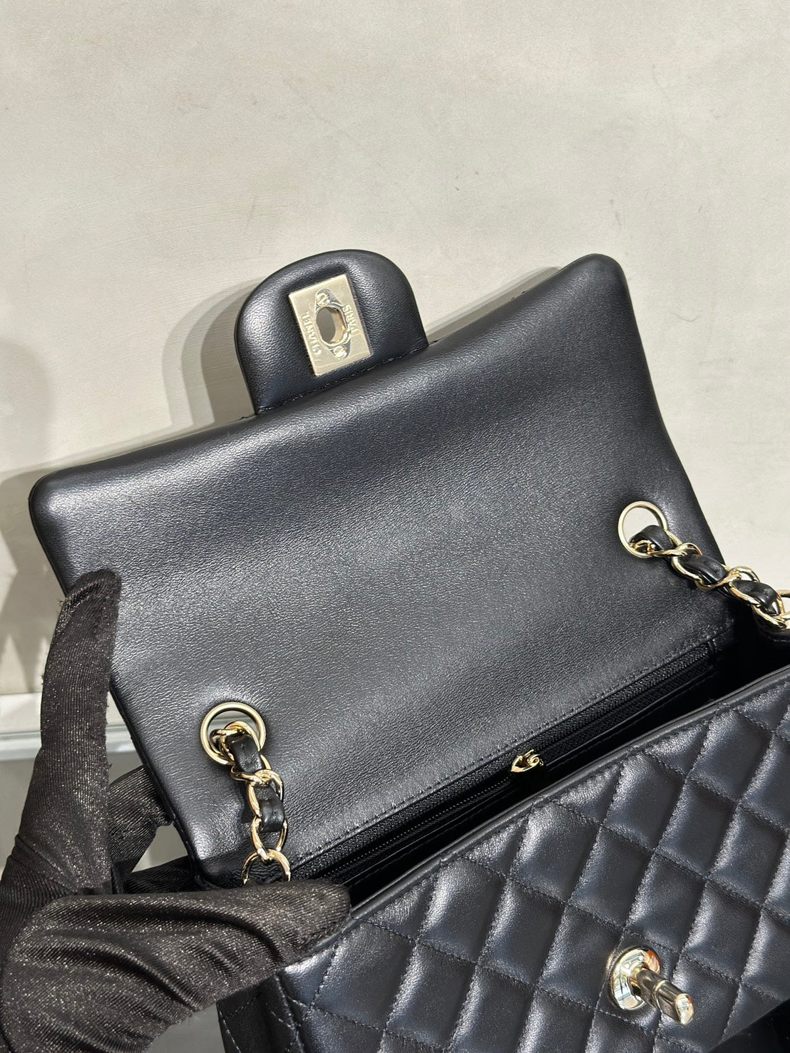 CHANEL 經典口蓋包Mini CF20 - 黑金