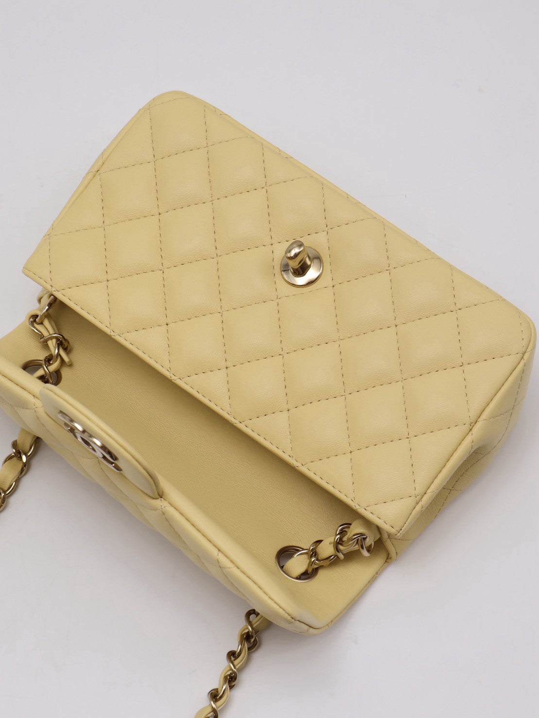 CHANEL 經典口蓋包Mini CF20 - 小雞黃金