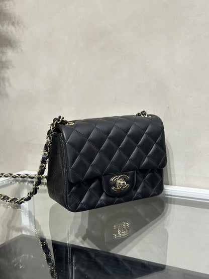 CHANEL 經典口蓋包方胖子 17 - 黑金