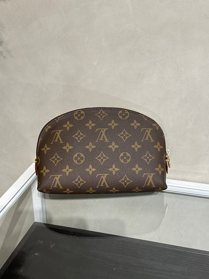 LOUIS VUITTON 經典老花化妝包