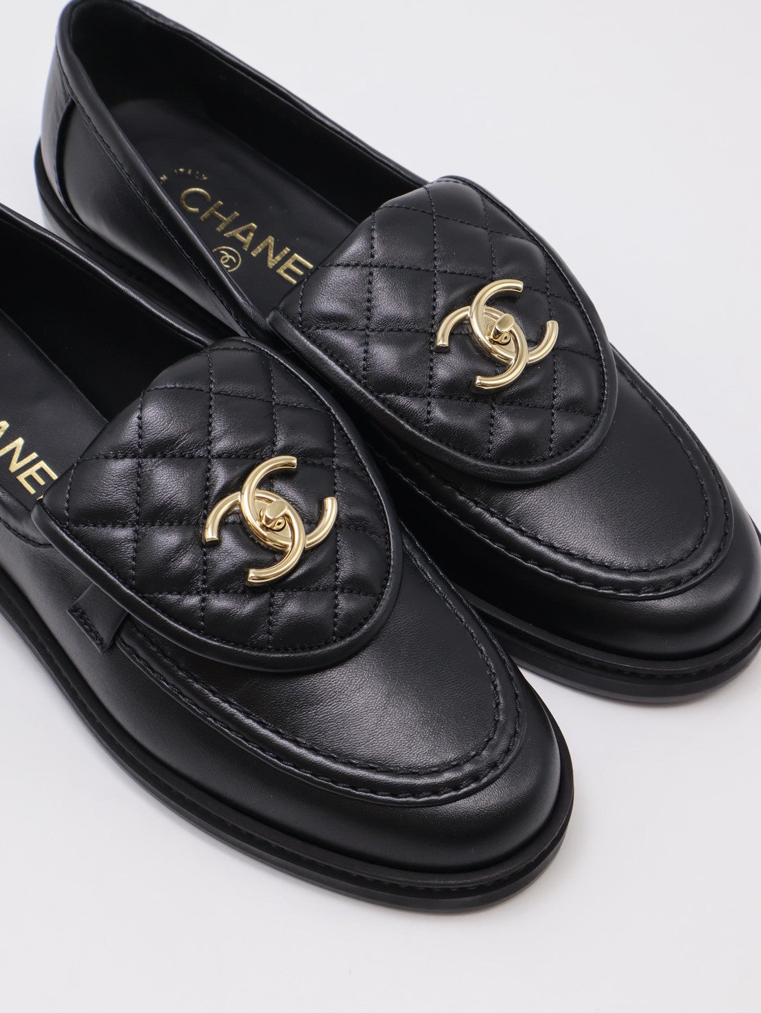 CHANEL Loafers 小羊皮樂福鞋 - 黑金 39
