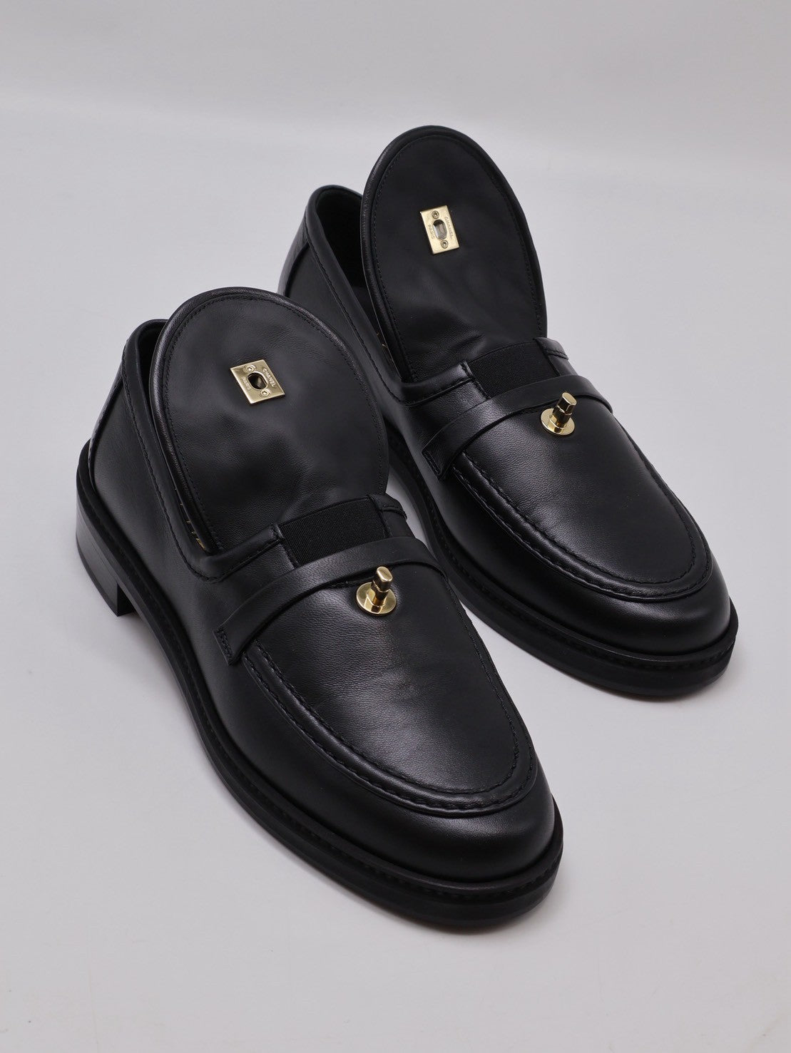 CHANEL Loafers 小羊皮樂福鞋 - 黑金 39