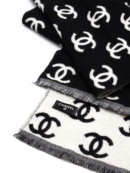 CHANEL 經典雙C雙面羊絨圍巾