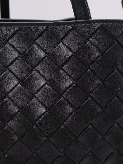 BOTTEGA VENETA Andiamo編織單肩包 - 中號黑金