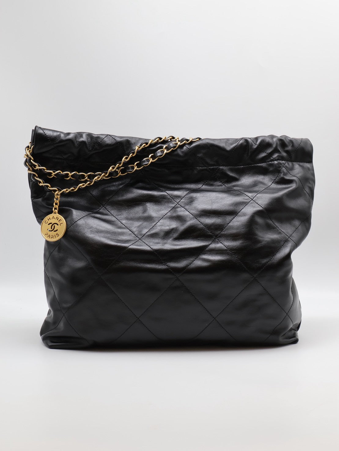 CHANEL 22 Bag - 中號白字黑金