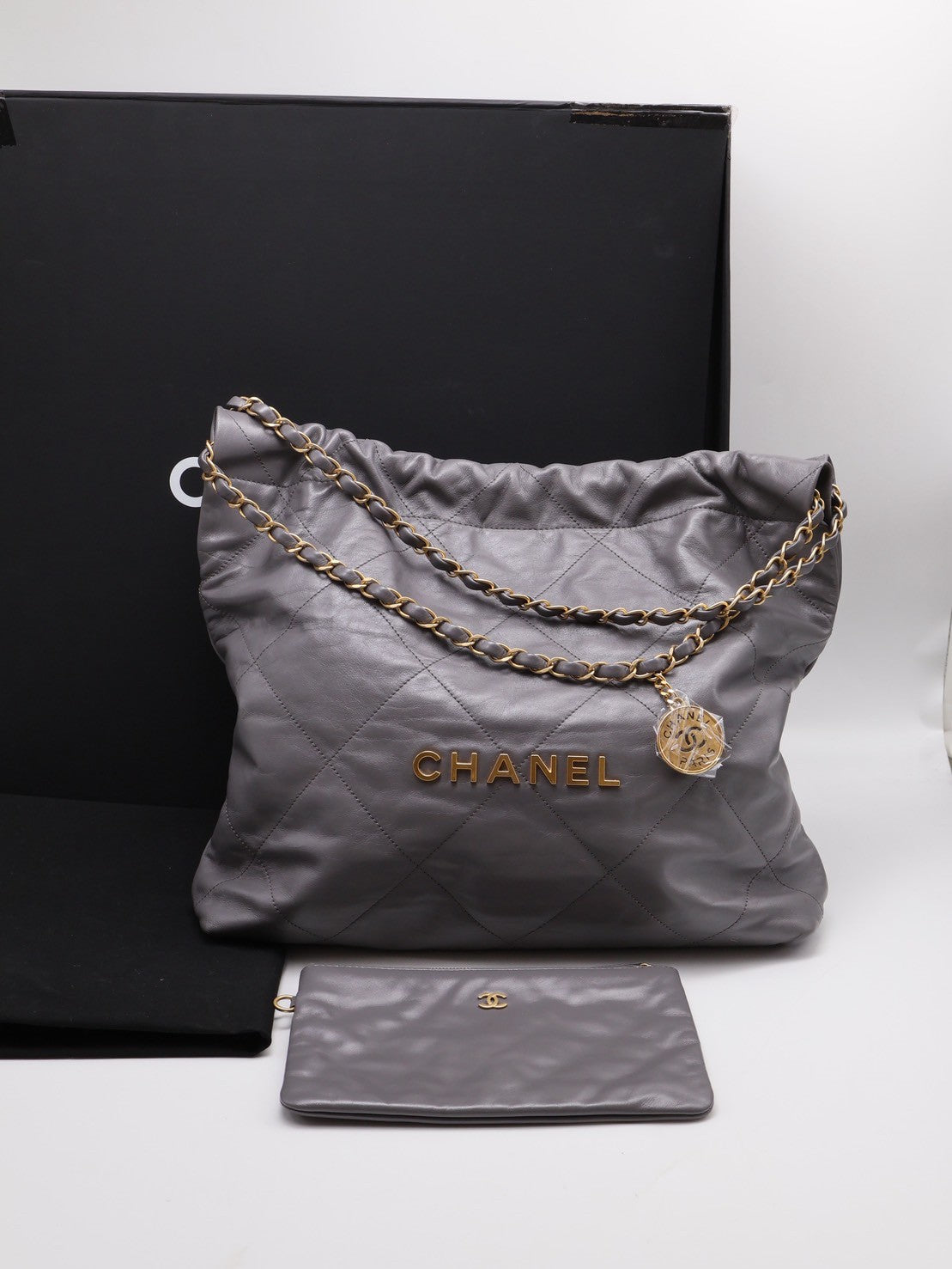 CHANEL 22 Bag - 中號深灰金