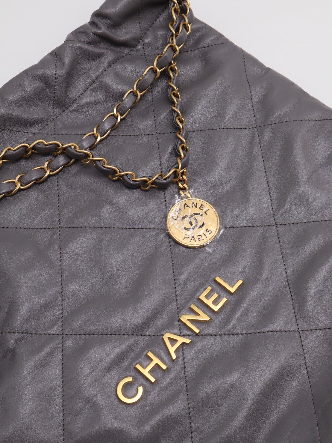 CHANEL 22 Bag - 中號深灰金