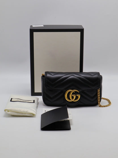 GUCCI Marmont Matelasse斜背包 - 16超迷你黑金