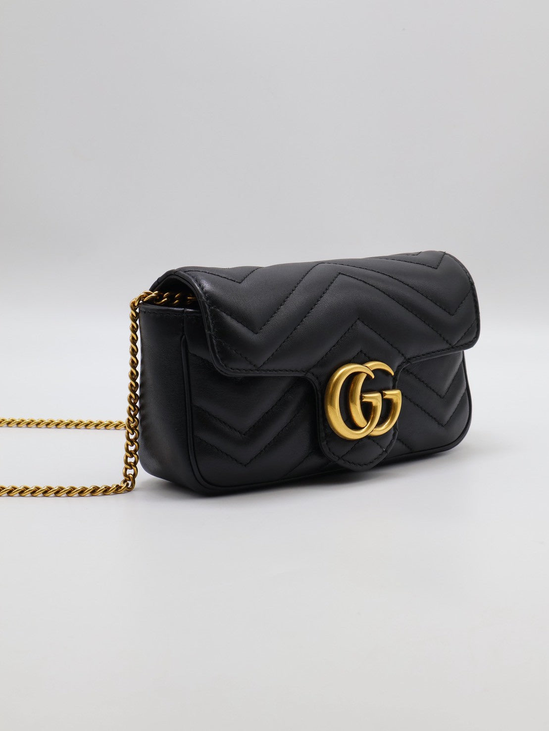 GUCCI Marmont Matelasse斜背包 - 16超迷你黑金