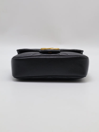 GUCCI Marmont Matelasse斜背包 - 16超迷你黑金