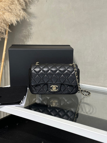 CHANEL 經典口蓋包Mini CF18 - 黑金