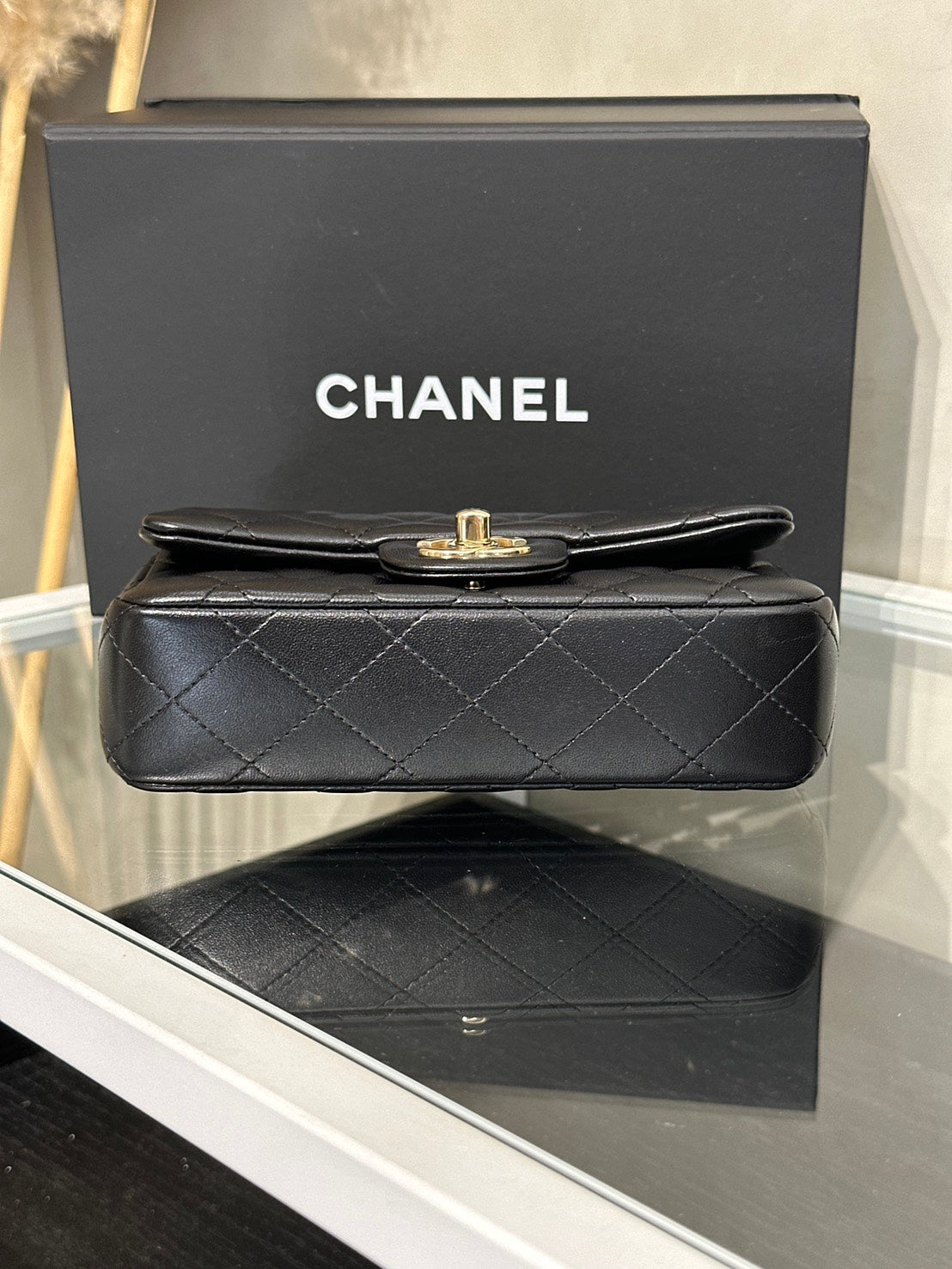 CHANEL 經典口蓋包Mini CF18 - 黑金
