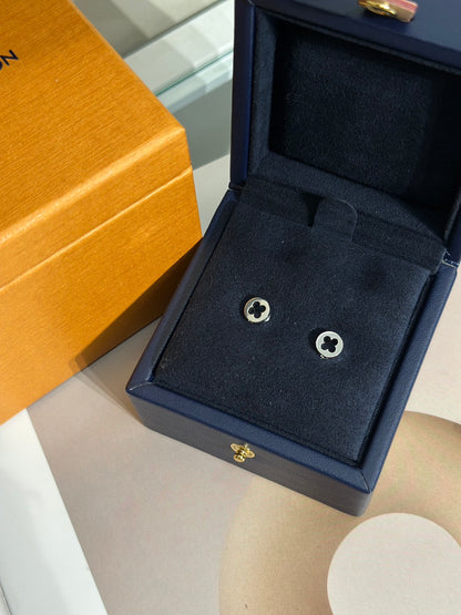 LOUIS VUITTON Empreinte 18K白金耳環