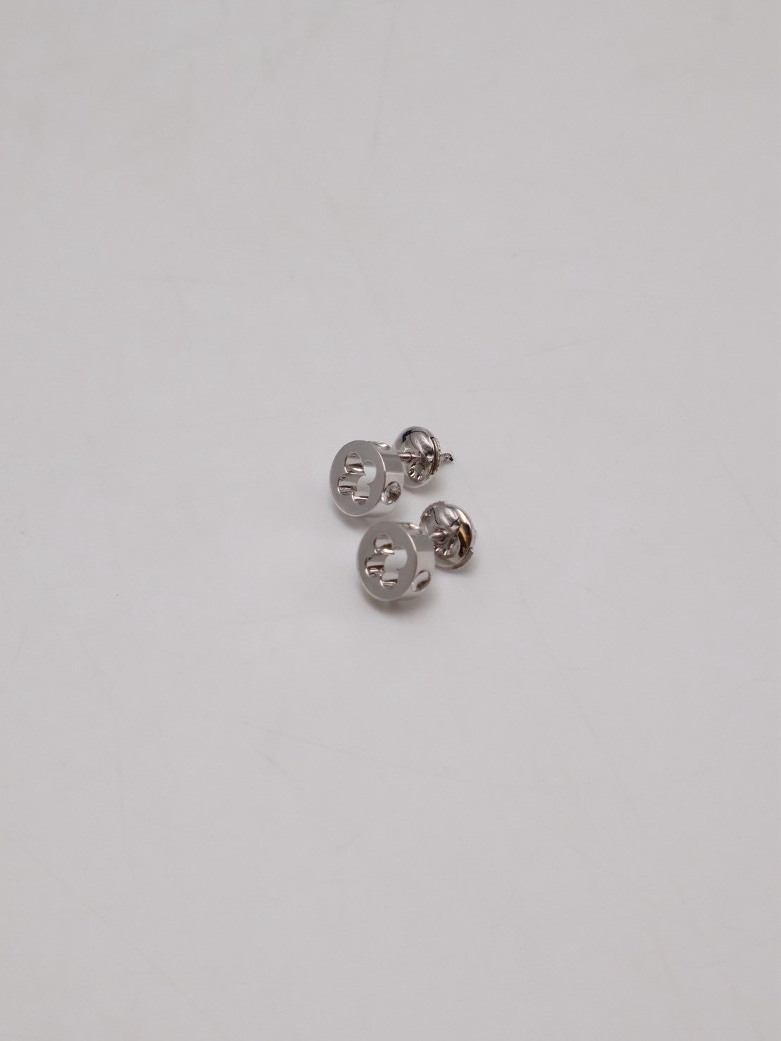 LOUIS VUITTON Empreinte 18K白金耳環