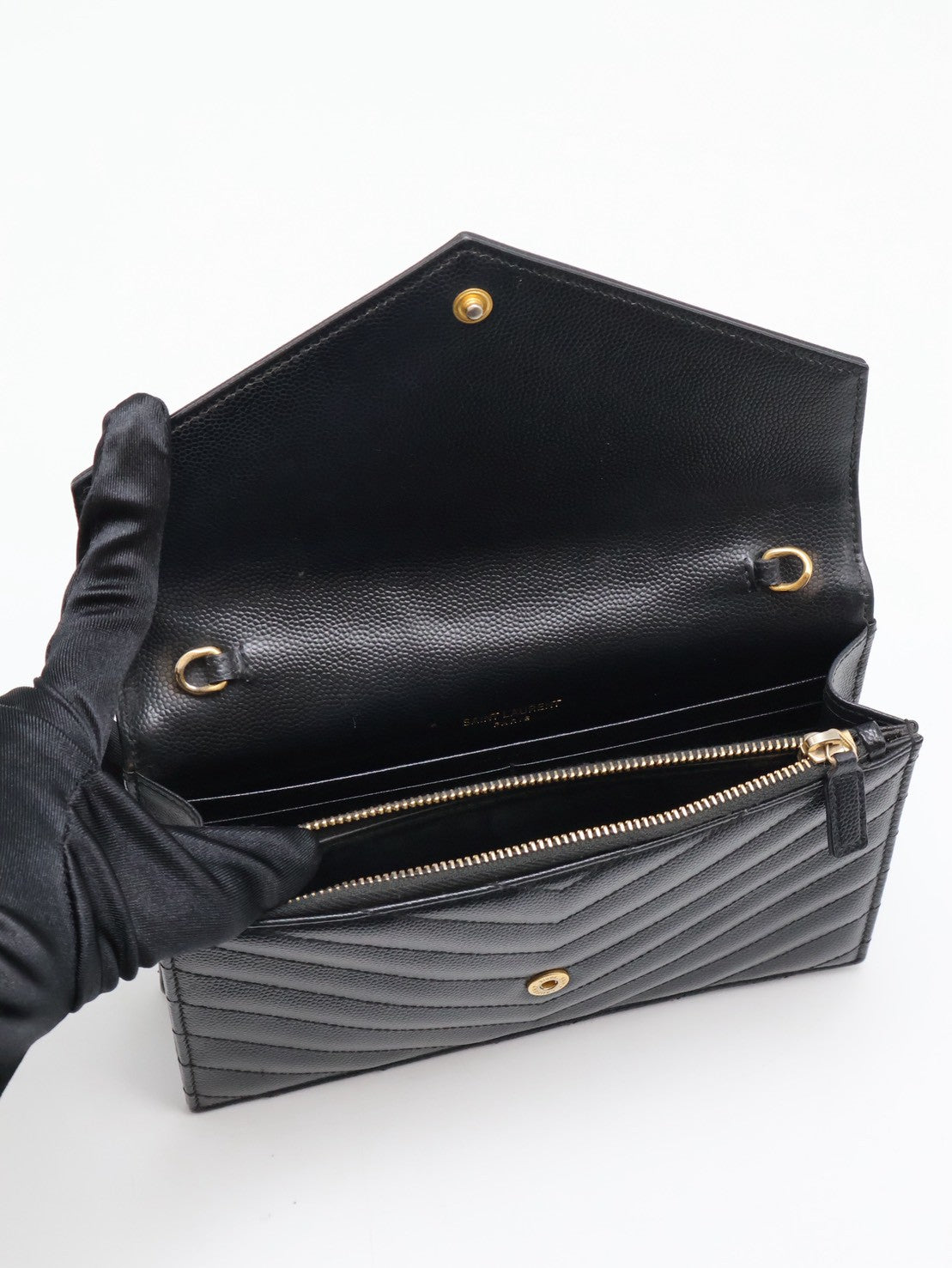YSL 經典V紋粒面牛皮WOC - 19 黑金