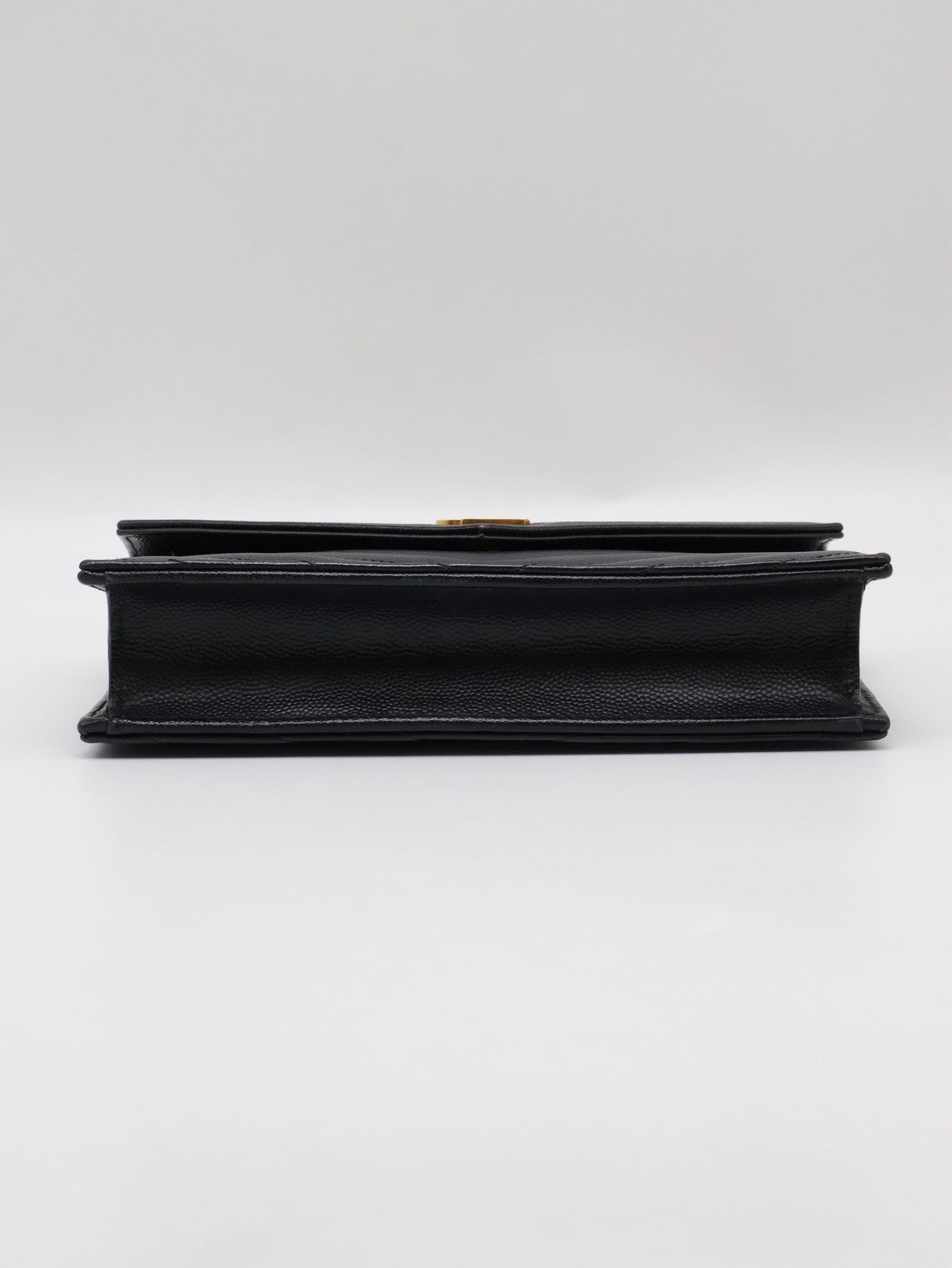 YSL 經典V紋粒面牛皮WOC - 19 黑金