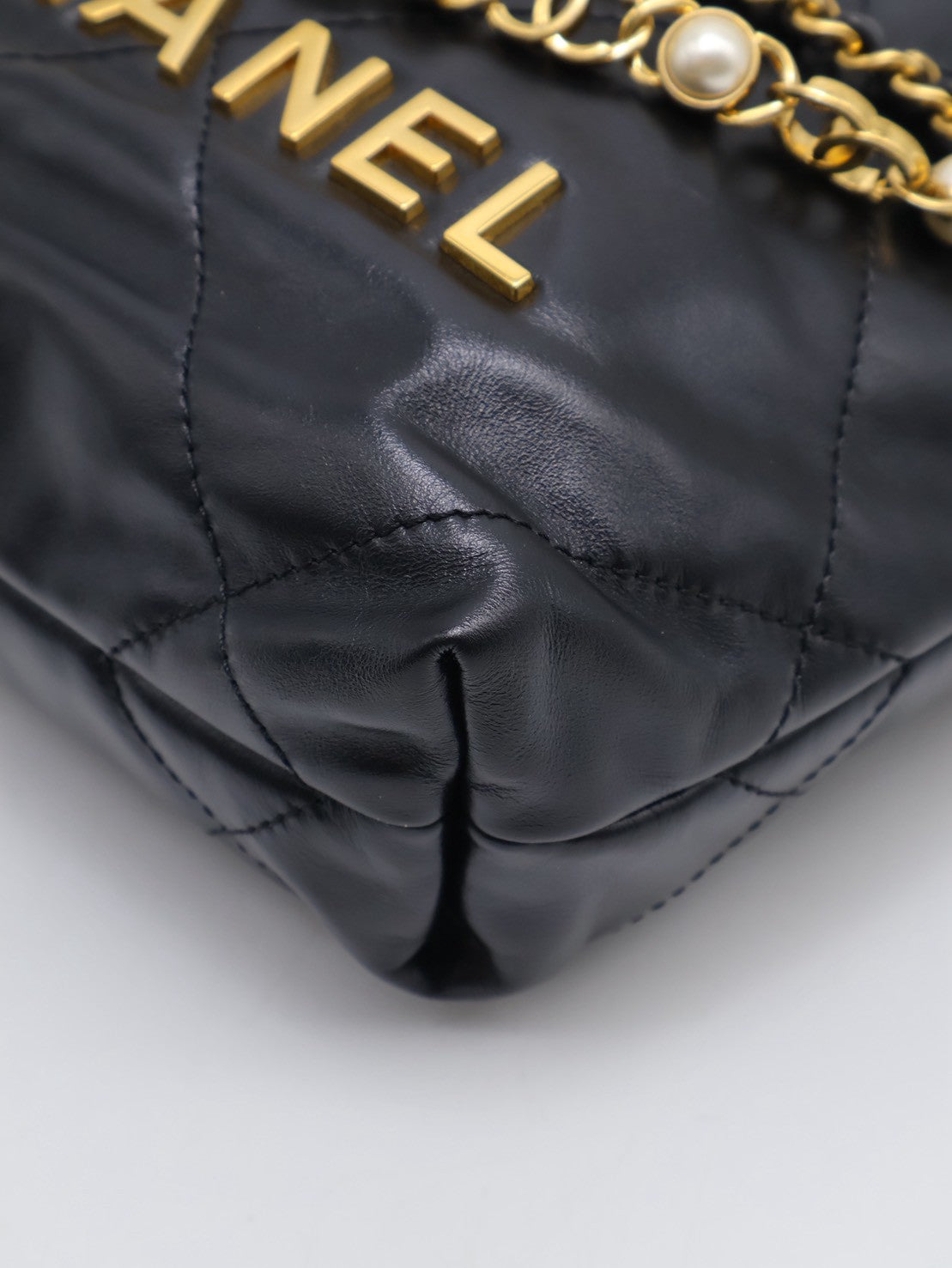 CHANEL 22 Mini Bag 珍珠雙C鍊 - 黑金