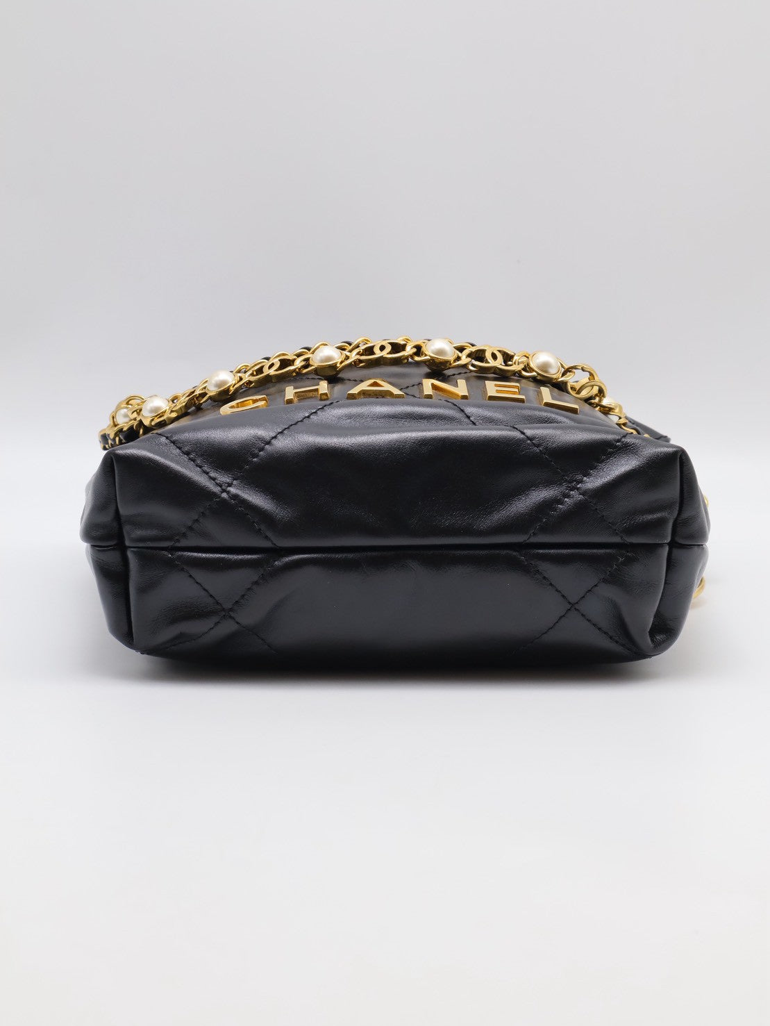CHANEL 22 Mini Bag 珍珠雙C鍊 - 黑金