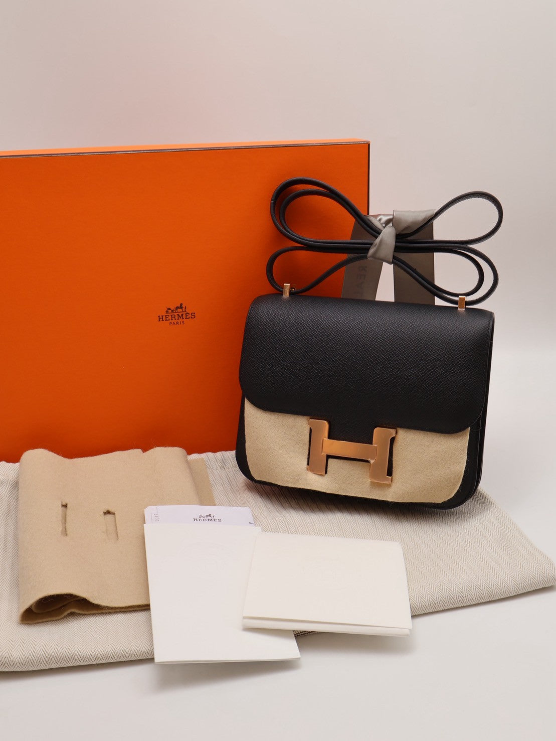 HERMES Mini constance 19 - 黑玫瑰金