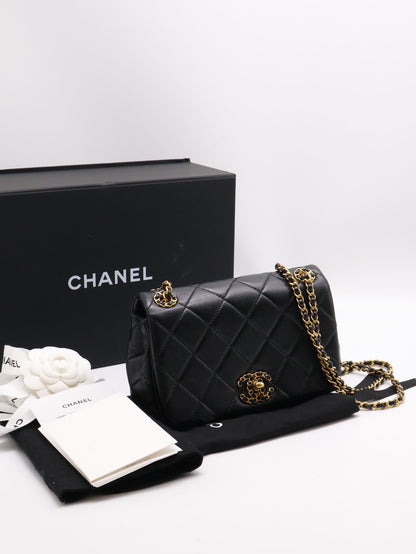 CHANEL 24P 19 菱格紋口蓋包 - 黑金