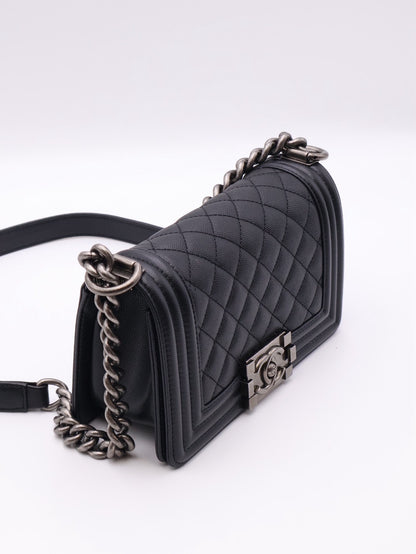 CHANEL Boy20 粒面牛皮口蓋包 - 黑銀