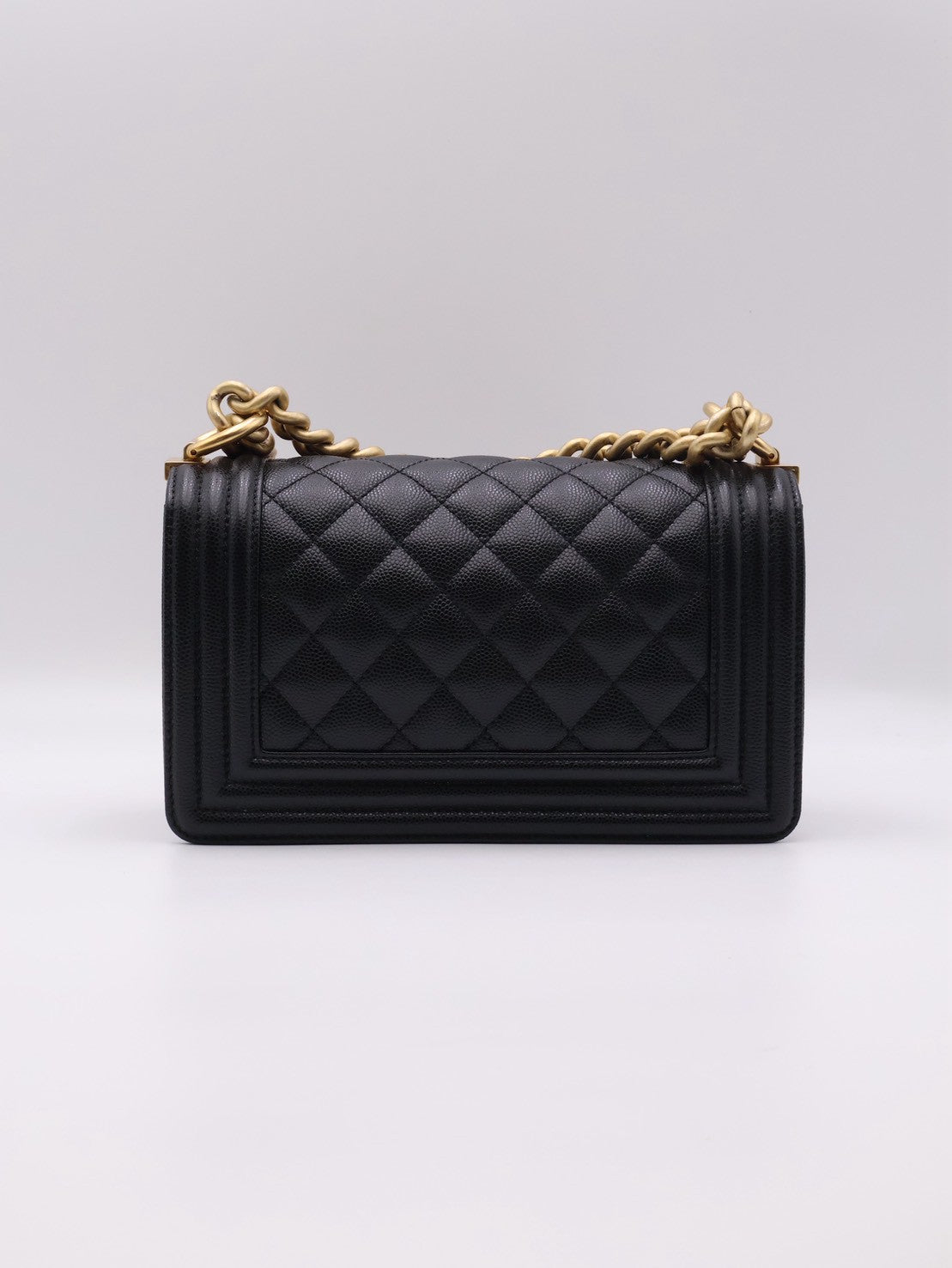 CHANEL Boy20 粒面牛皮口蓋包 - 黑金