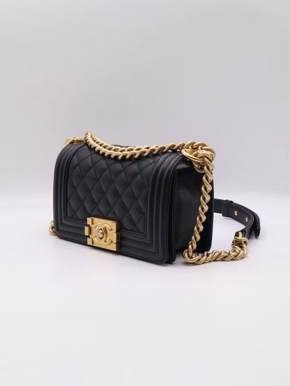 CHANEL Boy20 粒面牛皮口蓋包 - 黑金
