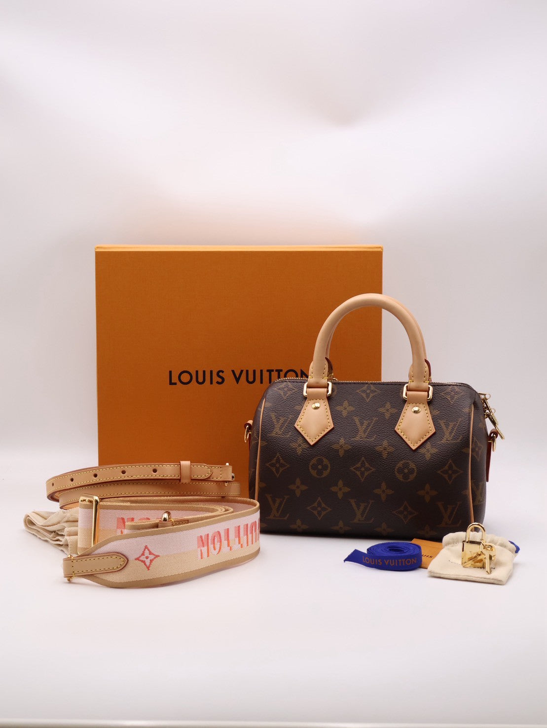 LOUIS VUITTON Speedy Bandouliere 20 - 米邊背帶