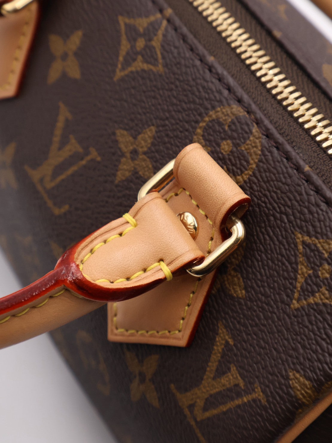 LOUIS VUITTON Speedy Bandouliere 20 - 米邊背帶