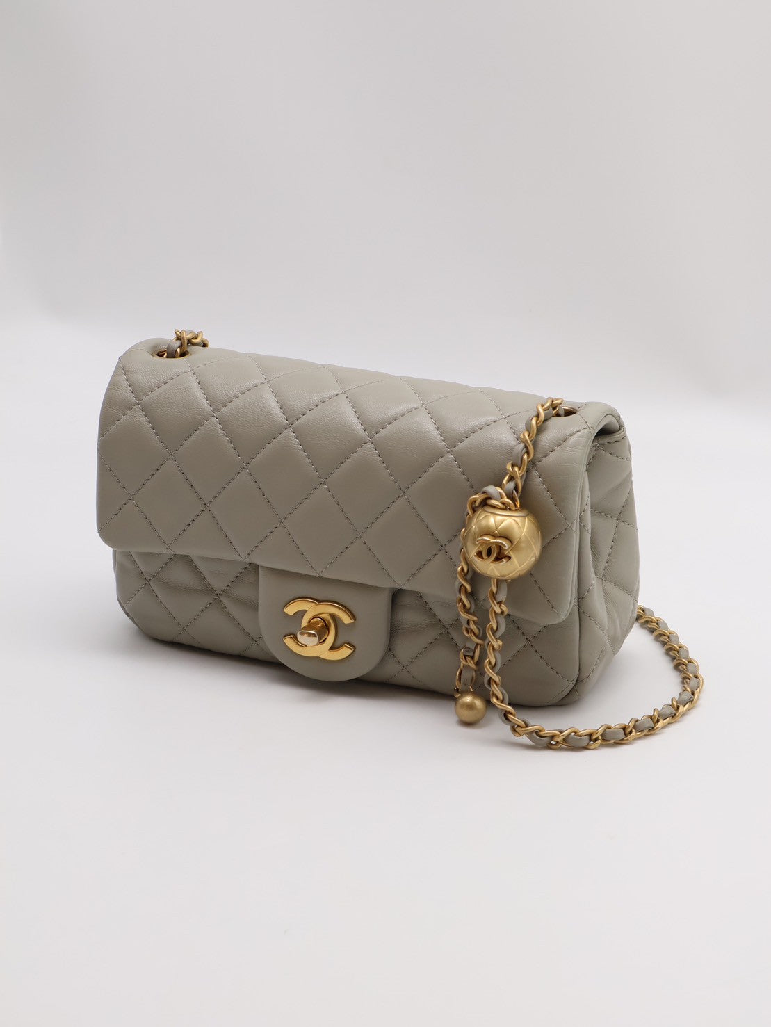 CHANEL 經典口蓋包 Mini CF20 - 鼠尾草灰金
