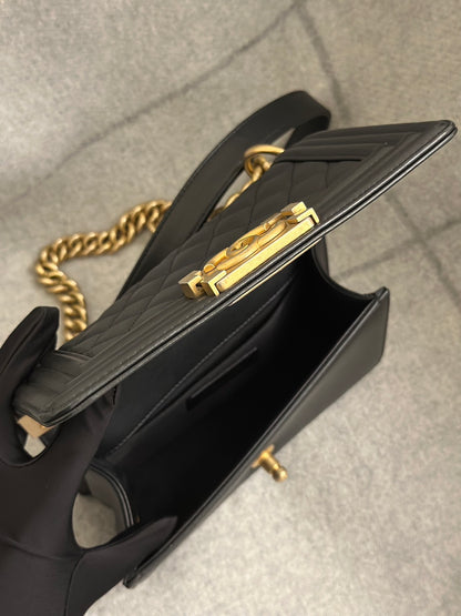 CHANEL Boy20 牛皮口蓋包 - 黑金26開