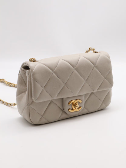 CHANEL 24S珍珠湯圓調節口蓋包 20 - 灰金