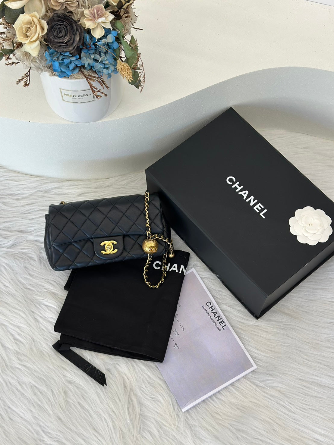 CHANEL 經典口蓋包 Mini CF20 - 金球黑金