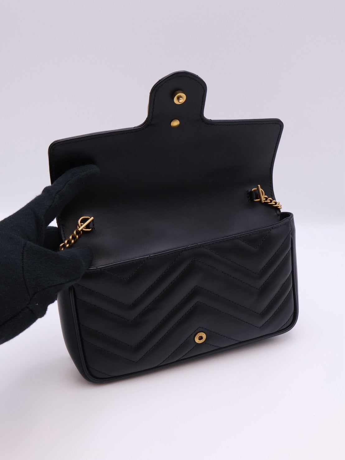 GUCCI Marmont Matelasse新款斜背包 - 21 黑金