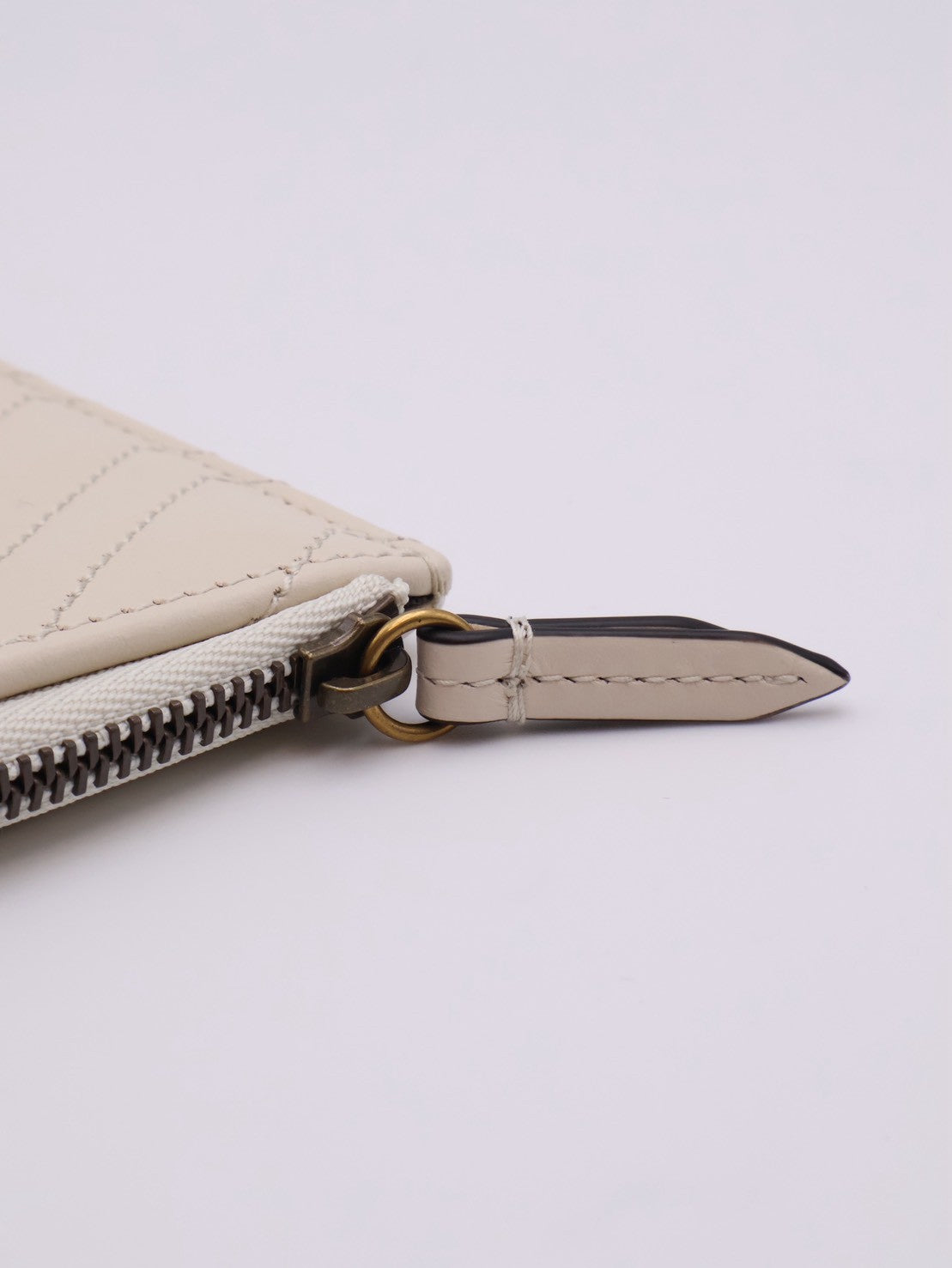 GUCCI Marmont Matelasse新款斜背包 - 21 黑金