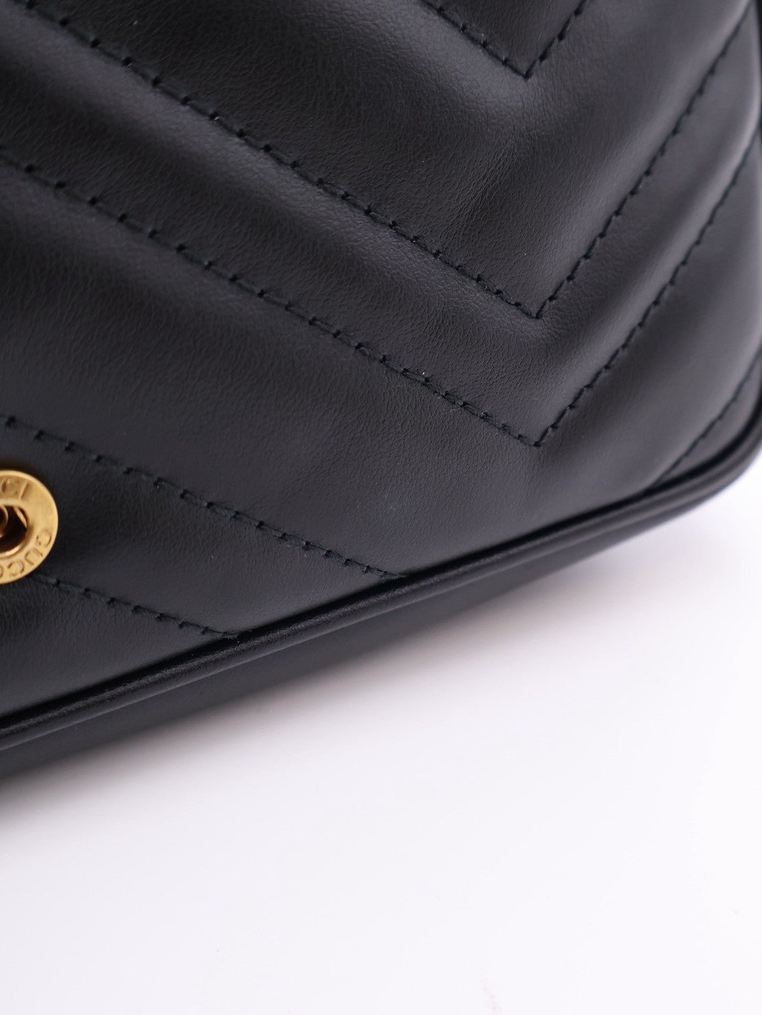 GUCCI Marmont Matelasse新款斜背包 - 21 黑金