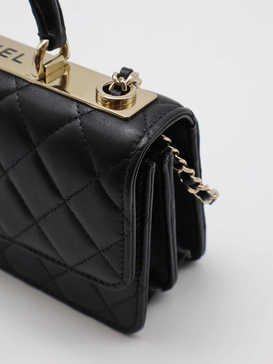 CHANEL Handle Trendy WOC - 黑金