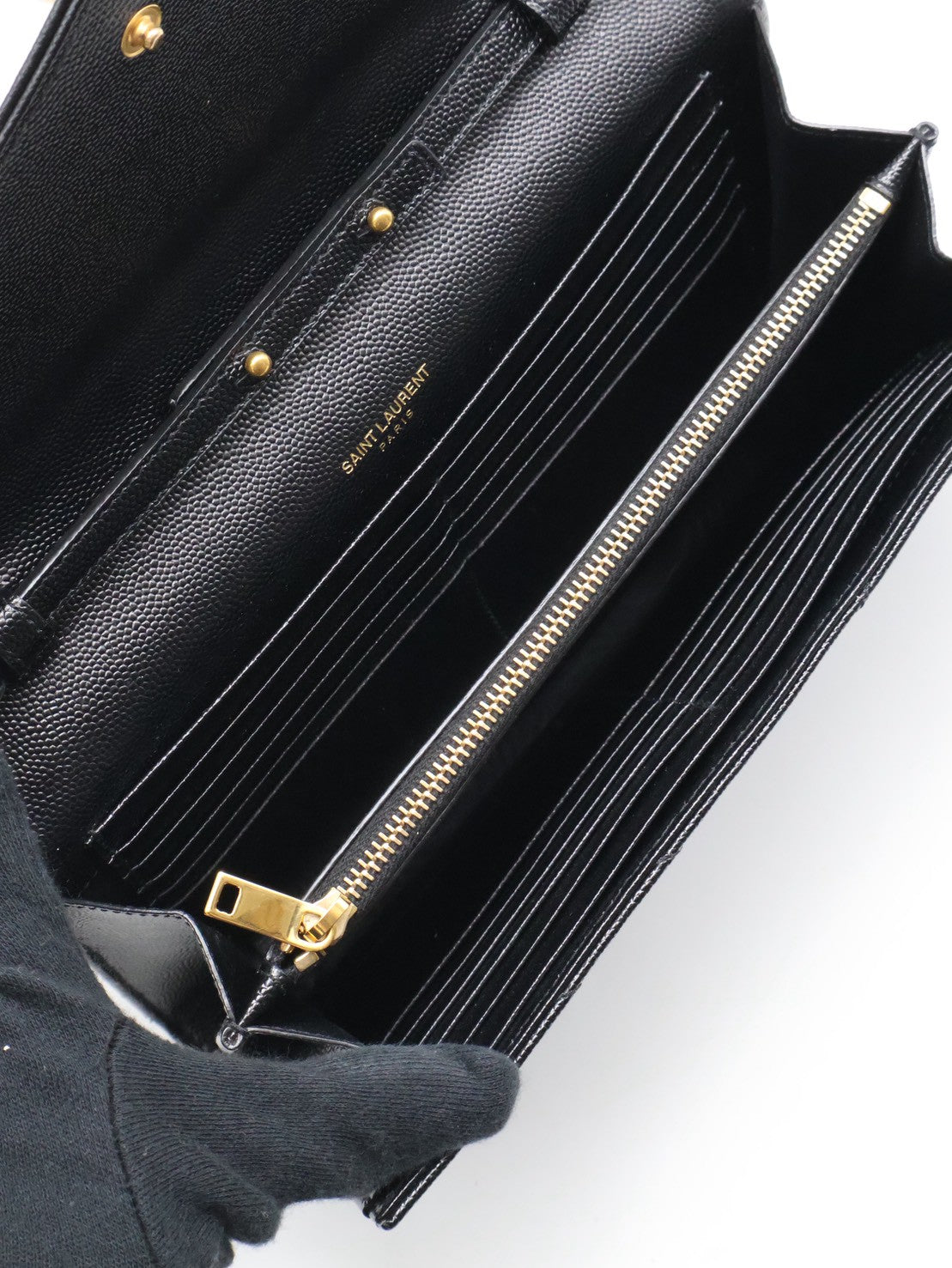 YSL 經典V紋粒面牛皮WOC - 22 黑金
