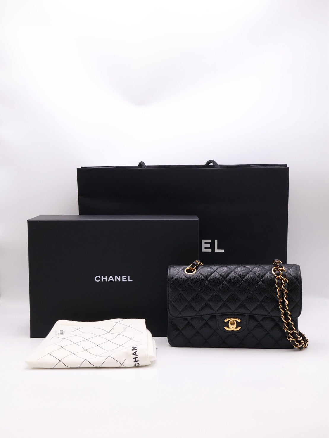 CHANEL 經典口蓋包 CF23 - 粒面牛皮黑金