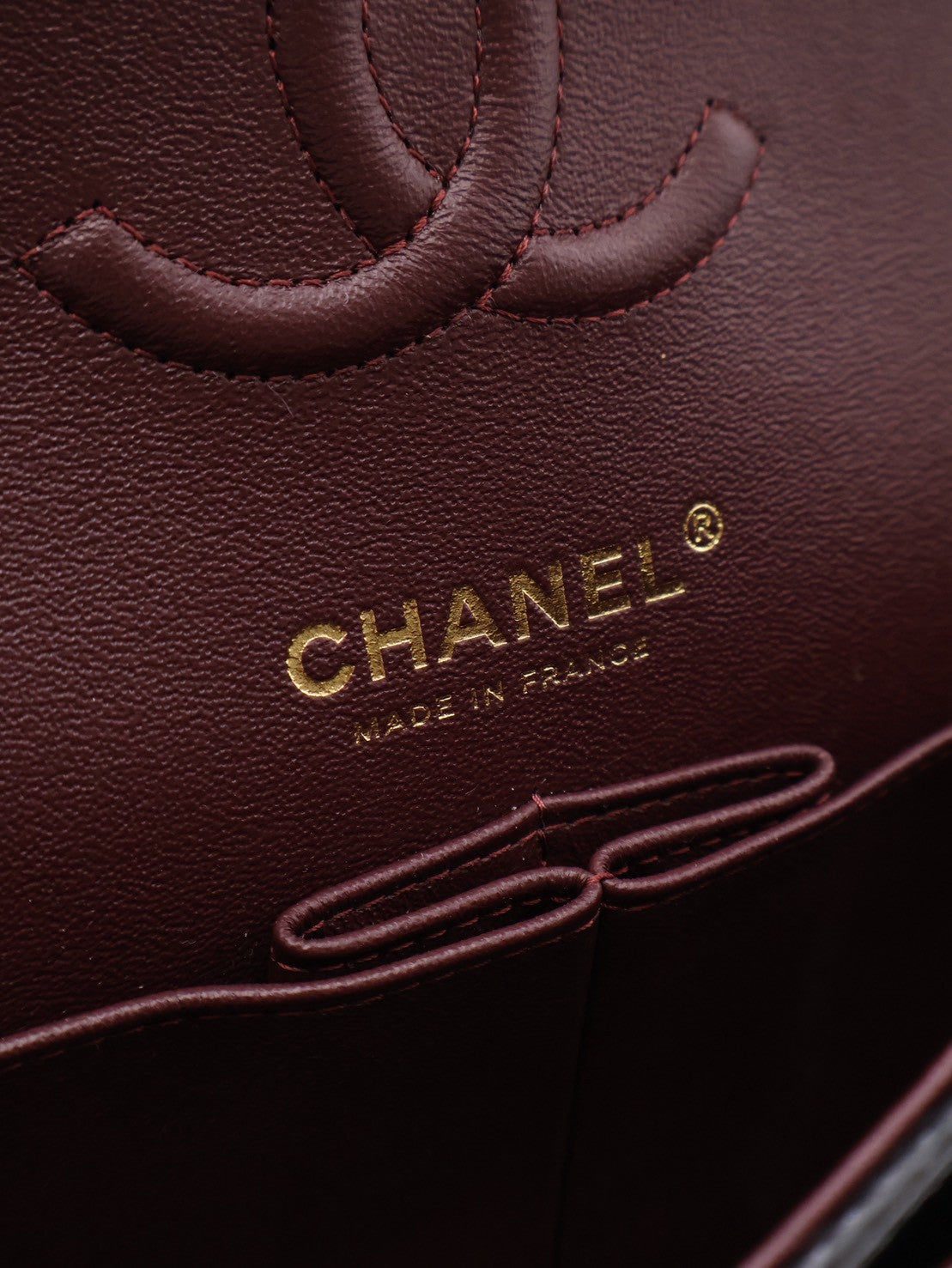 CHANEL 經典口蓋包 CF23 - 粒面牛皮黑金