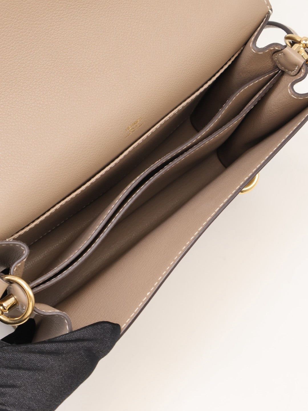 HERMES Roulis 23 - Etoupe 18 大象灰金 C