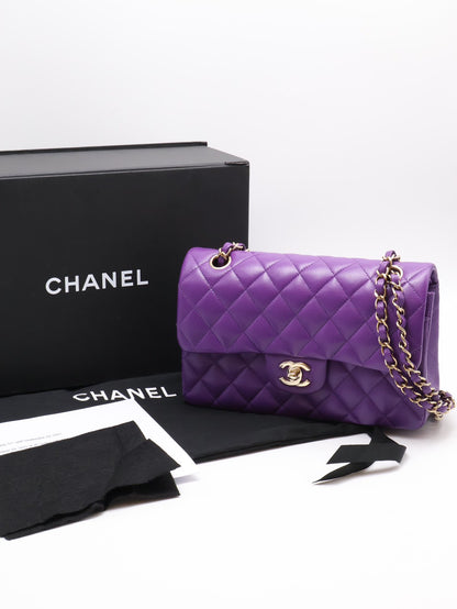 CHANEL 經典口蓋包 CF23 - 粒面牛皮夢幻紫金